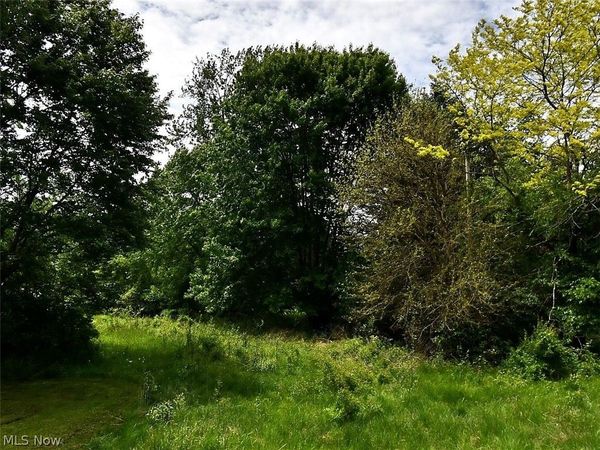 6638 Chestnut Ridge Road , Hubbard, OH 44425