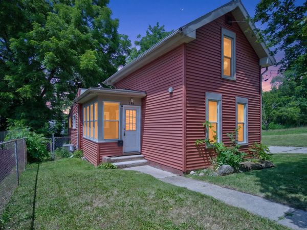 308 N State Street, Jackson, MI 49201