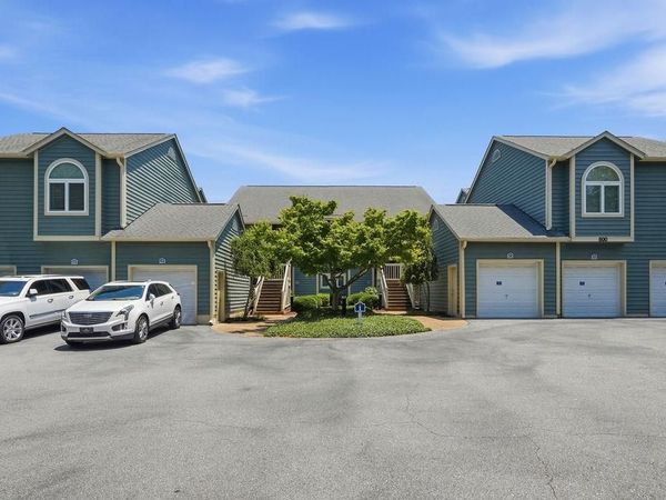 800 Castleford Circle, Unit 1-C, Myrtle Beach, SC 29572