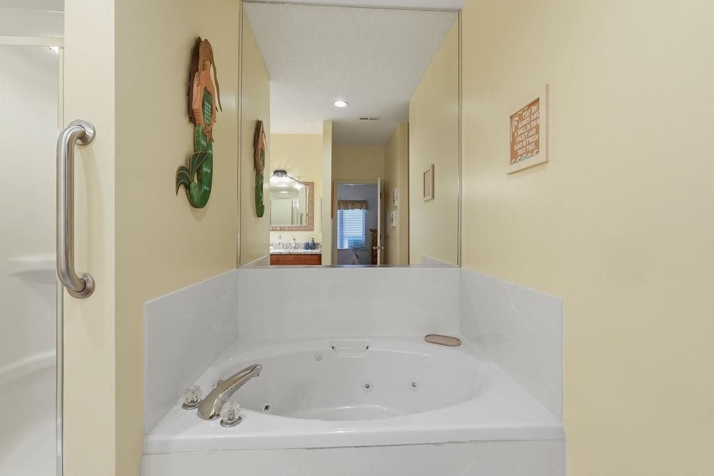 800 Castleford Circle Photo 16