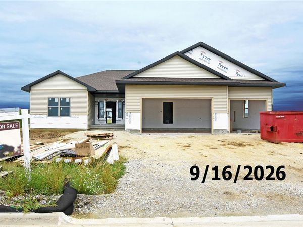 4123 Gemstone Road, Marion, IA 52302