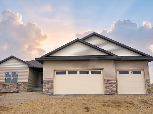 4123 Gemstone Road, Marion, IA 52302
