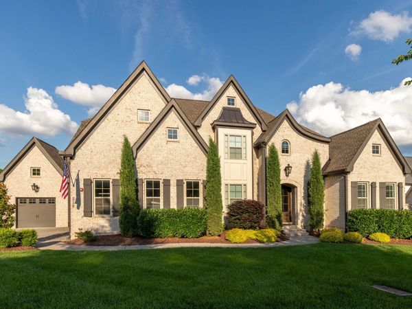 238 Bishops Gate Dr , Franklin, TN 37064