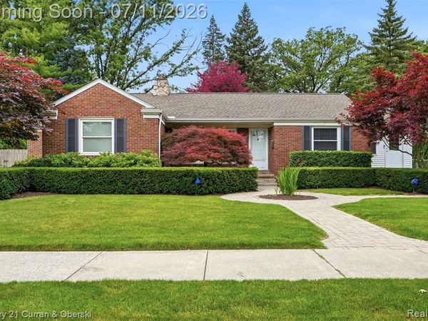 6354 Shenandoah Avenue, Allen Park, MI 48101