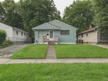93 W Princeton Avenue, Pontiac, MI 48340