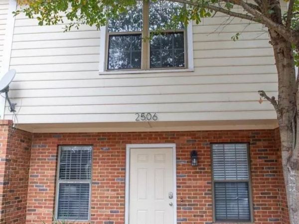 2506 Prest Court , Tallahassee, FL 32301