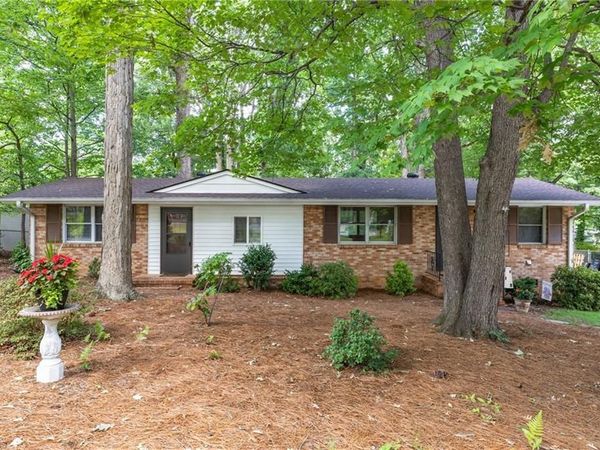 2938 Isaacs Place, Greensboro, NC 27408