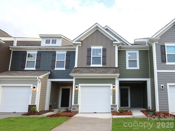 2704 Yeager Drive NW, Concord, NC 28027