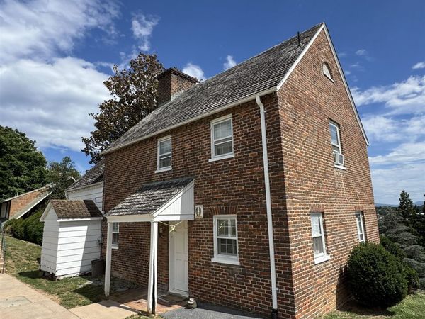 249 SYCAMORE ST, STAUNTON, VA 24401