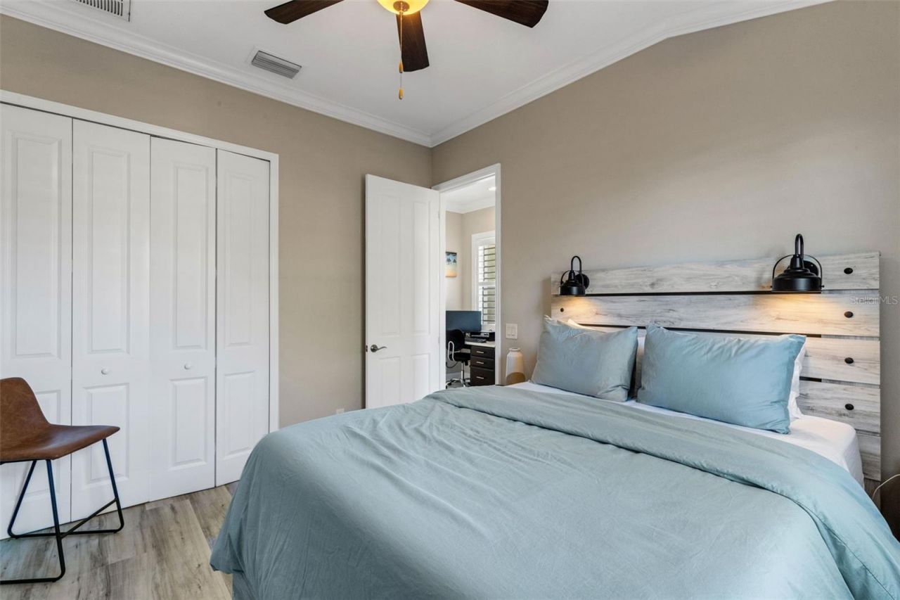 289 Sapphire Lake Drive , Unit 202, Bradenton, FL 34209 Photo