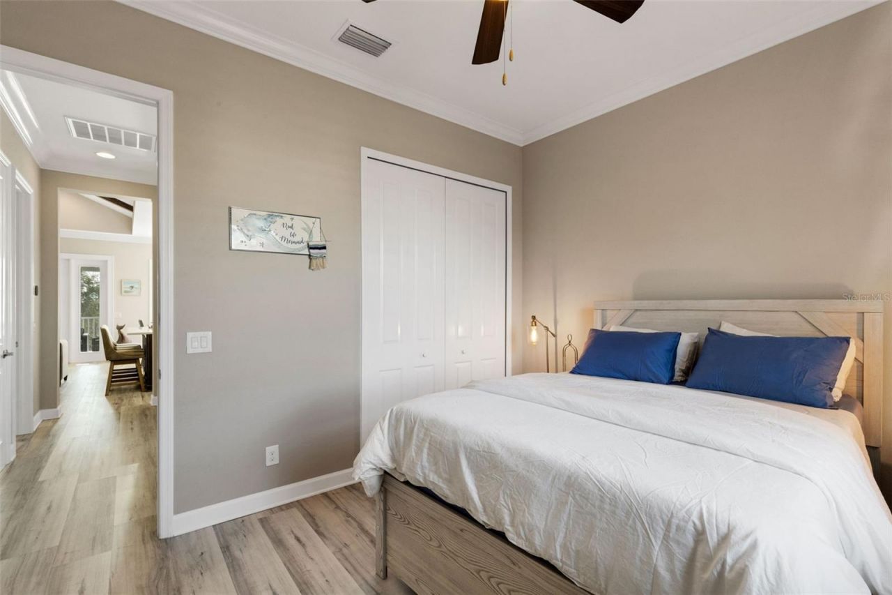 289 Sapphire Lake Drive , Unit 202, Bradenton, FL 34209 Photo