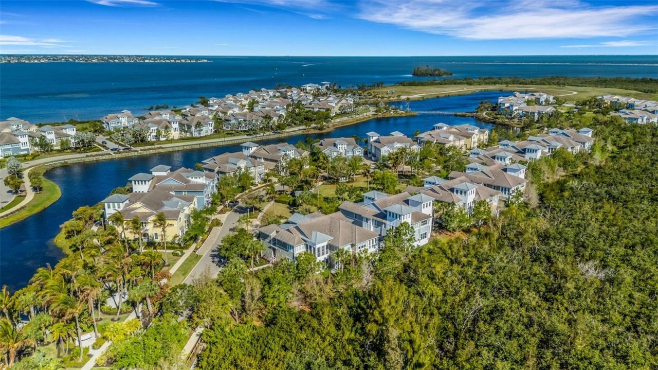 289 Sapphire Lake Drive , Unit 202, Bradenton, FL 34209 Photo