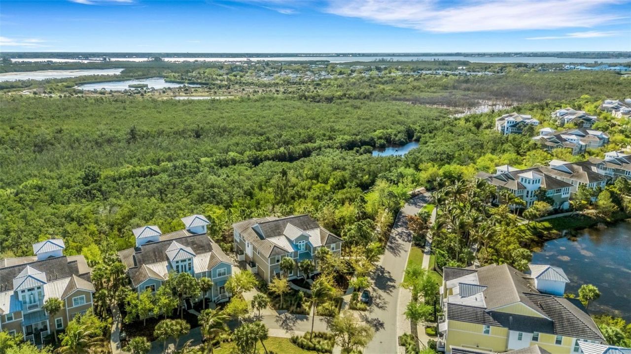 289 Sapphire Lake Drive , Unit 202, Bradenton, FL 34209 Photo