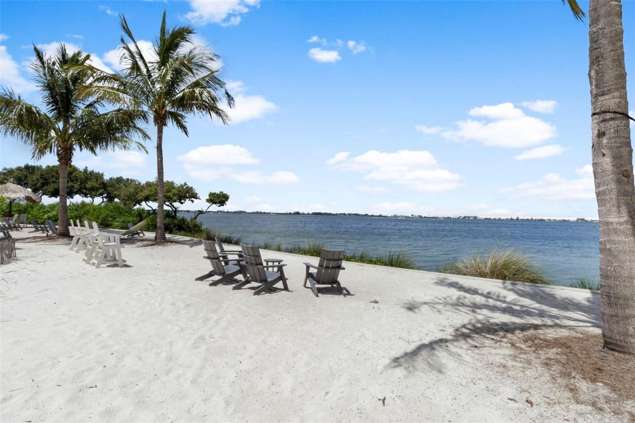 289 Sapphire Lake Drive , Unit 202, Bradenton, FL 34209 Photo