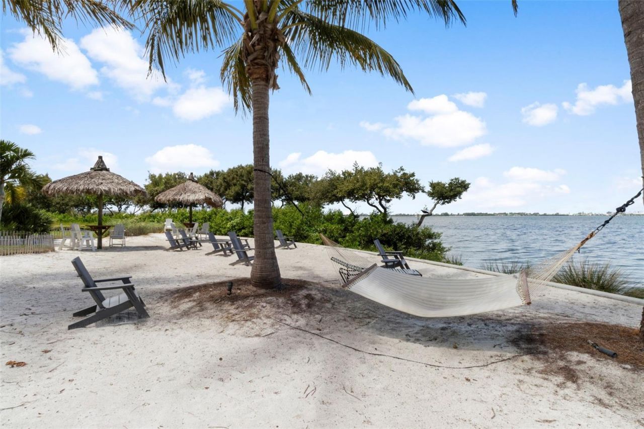 289 Sapphire Lake Drive , Unit 202, Bradenton, FL 34209 Photo