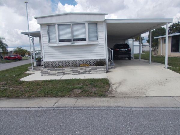 5533 HOLIDAY PARK BOULEVARD , NORTH PORT, FL 34287