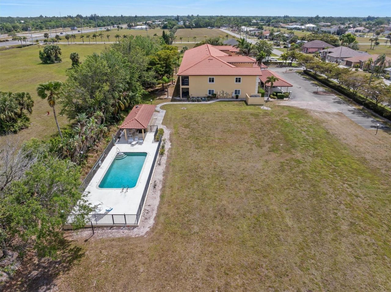 7196 N Plum Tree, Unit 321, Punta Gorda, FL 33955 Photo