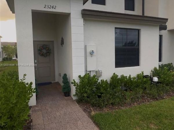 23242 SW 127th Ct , Homestead, FL 33170