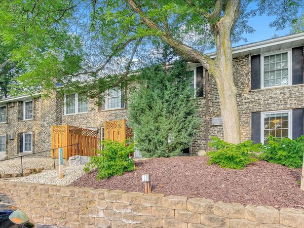 4424 Cedar Lake Road S, Unit 1, Saint Louis Park, MN 55416
