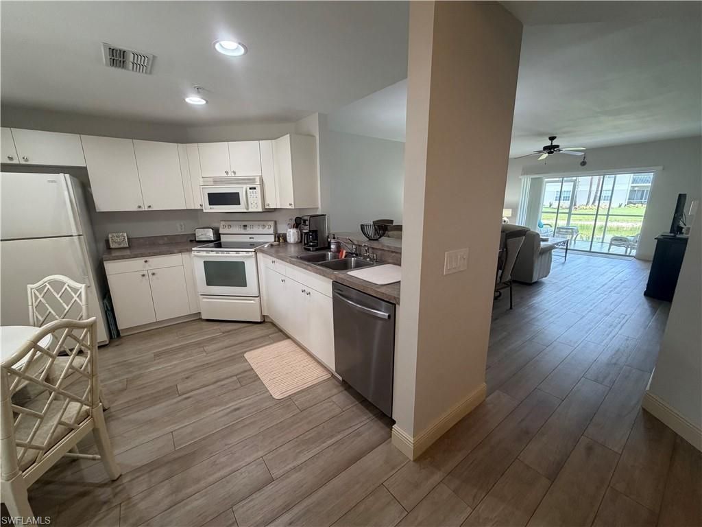 3009 Driftwood Way , Unit 2803, Naples, FL 34109 Photo
