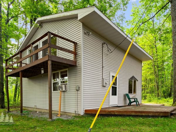 18340 Hilltop Road, Atlanta, MI 49709