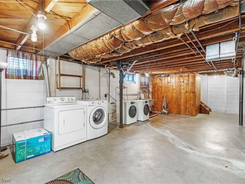 412 E 200th Street, Euclid, OH 44119 Photo 18