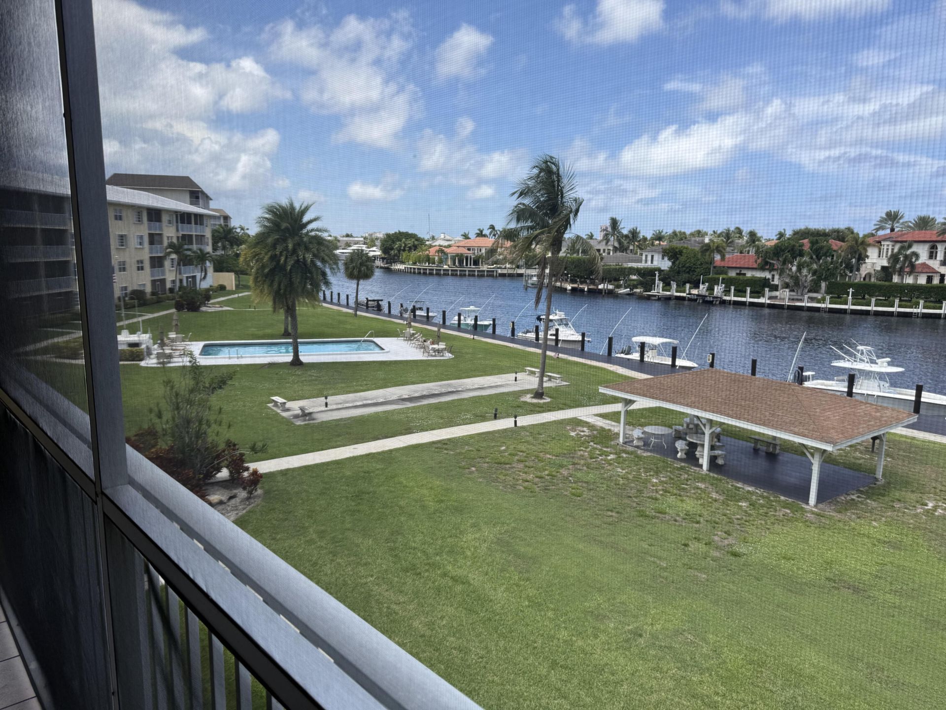 230 N Federal Highway, Unit 301, Deerfield Beach, FL 33441 Photo