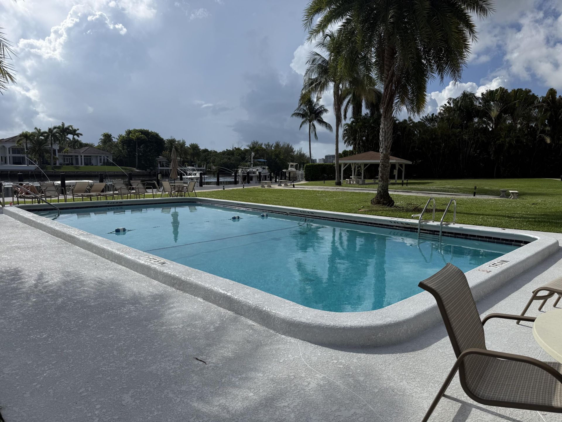 230 N Federal Highway, Unit 301, Deerfield Beach, FL 33441 Photo