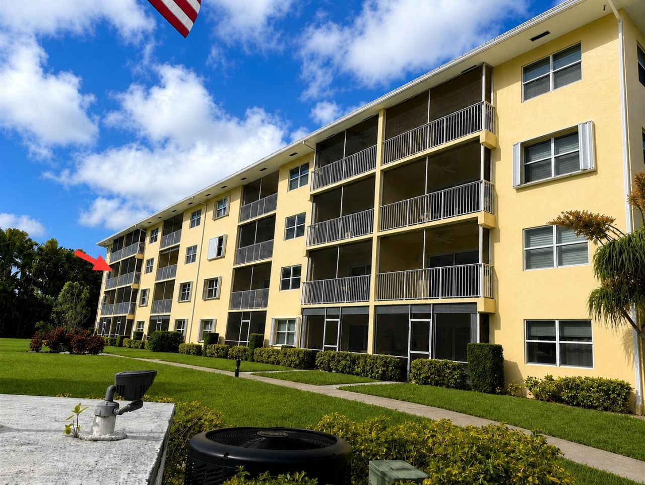 230 N Federal Highway, Unit 301, Deerfield Beach, FL 33441 Photo