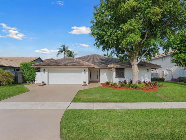 1598 SW 5th Avenue, Boca Raton, FL 33432