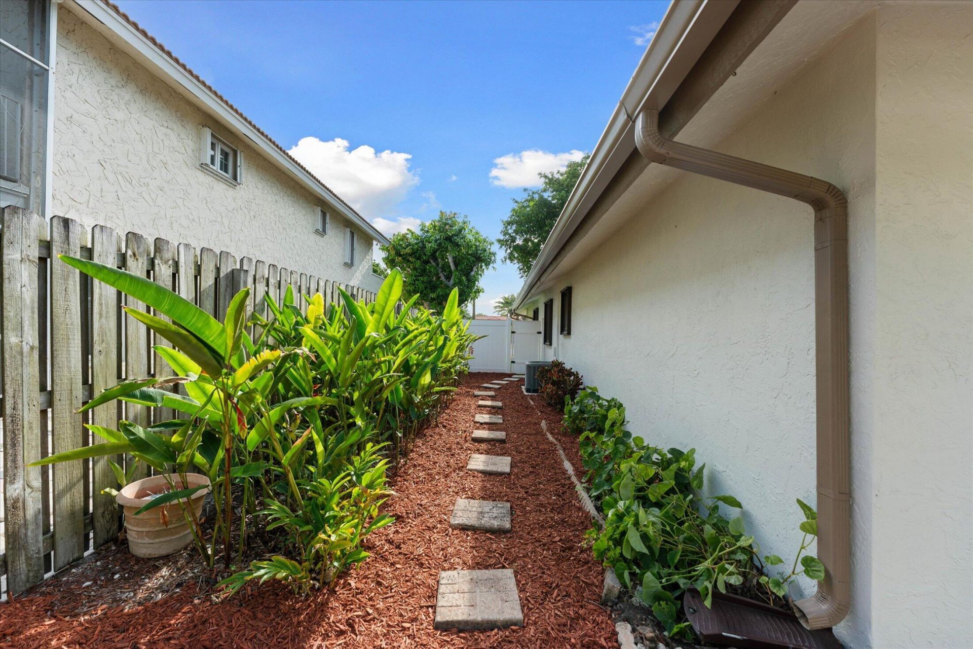 1598 SW 5th Avenue, Boca Raton, FL 33432 Photo
