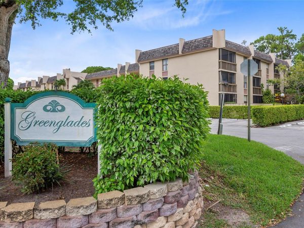 8429 Forest Hills Drive, Unit 304, Coral Springs, FL 33065