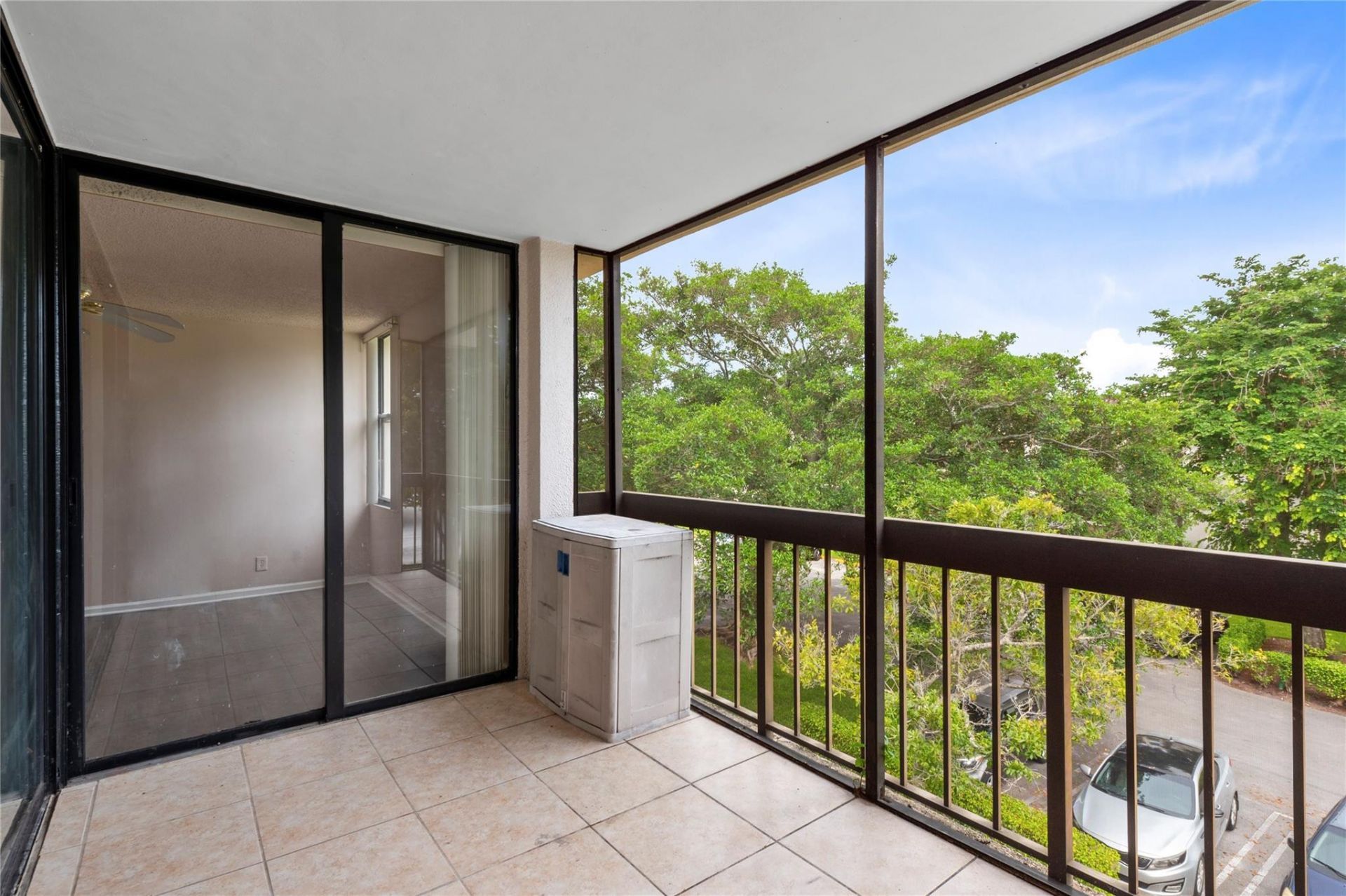 8429 Forest Hills Drive, Unit 304, Coral Springs, FL 33065 Photo
