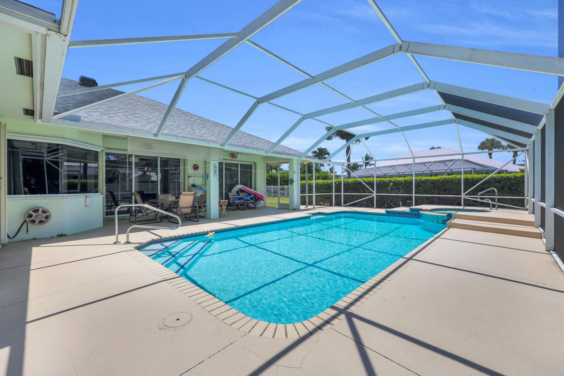 521 Cypress Circle, Tequesta, FL 33469 Photo