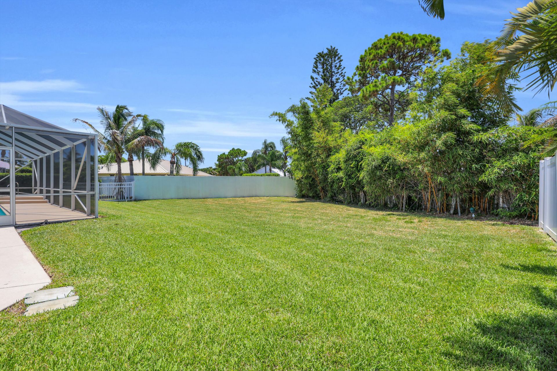 521 Cypress Circle, Tequesta, FL 33469 Photo