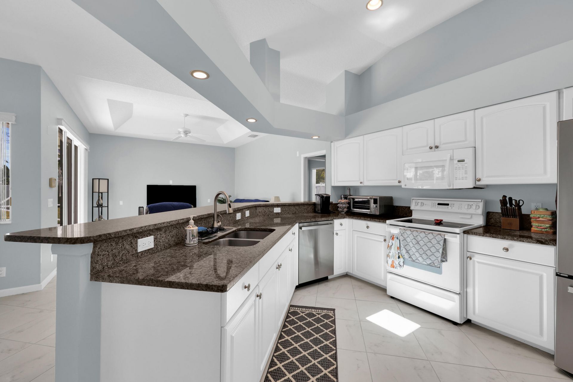 521 Cypress Circle, Tequesta, FL 33469 Photo
