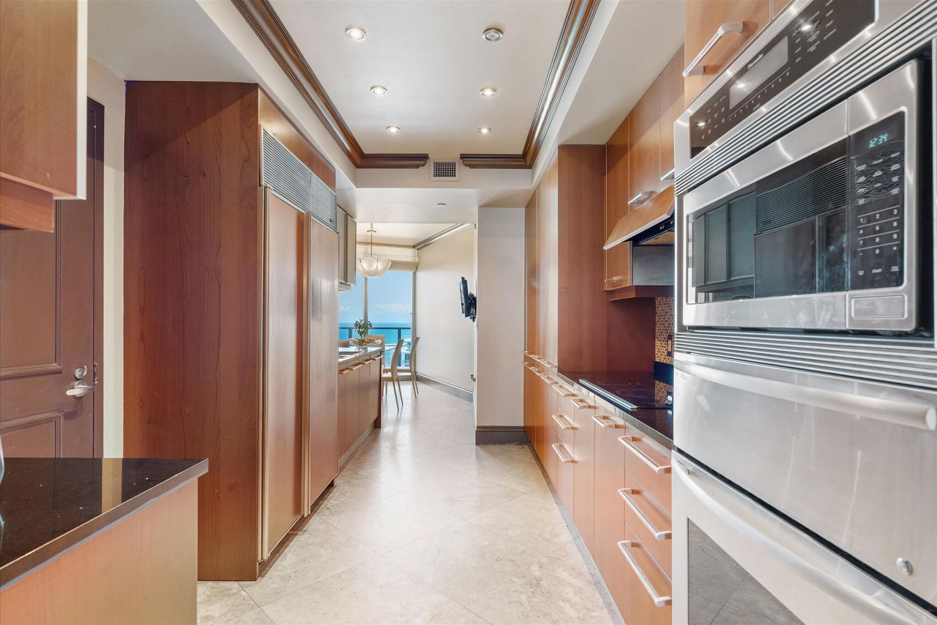 3101 S Ocean Drive, Unit 2707, Hollywood, FL 33019 Photo