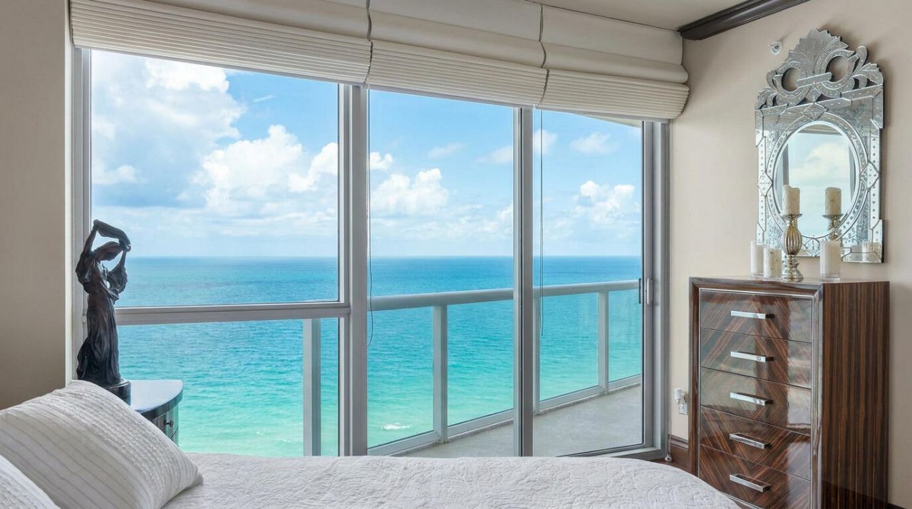 3101 S Ocean Drive, Unit 2707, Hollywood, FL 33019 Photo