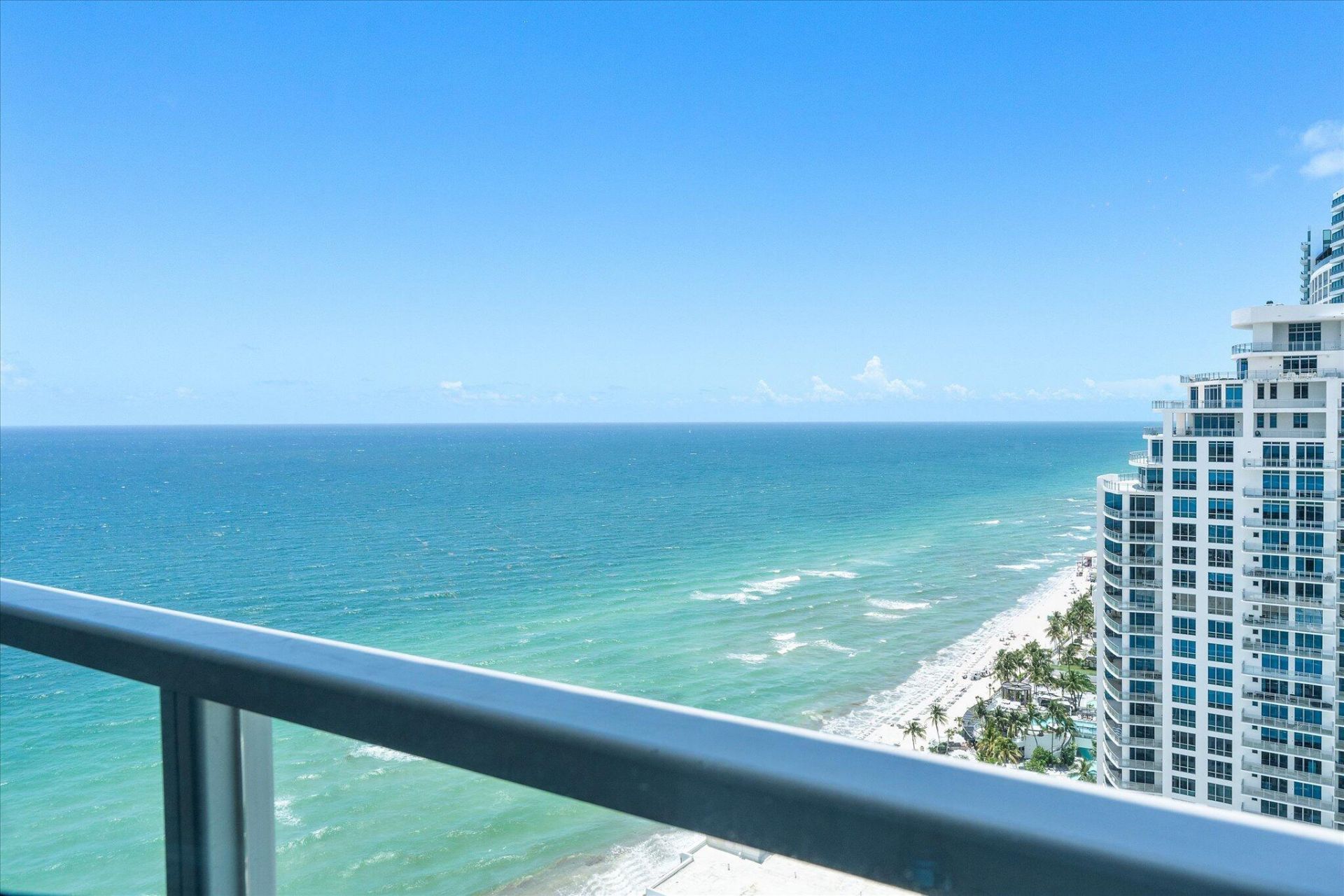 3101 S Ocean Drive, Unit 2707, Hollywood, FL 33019 Photo