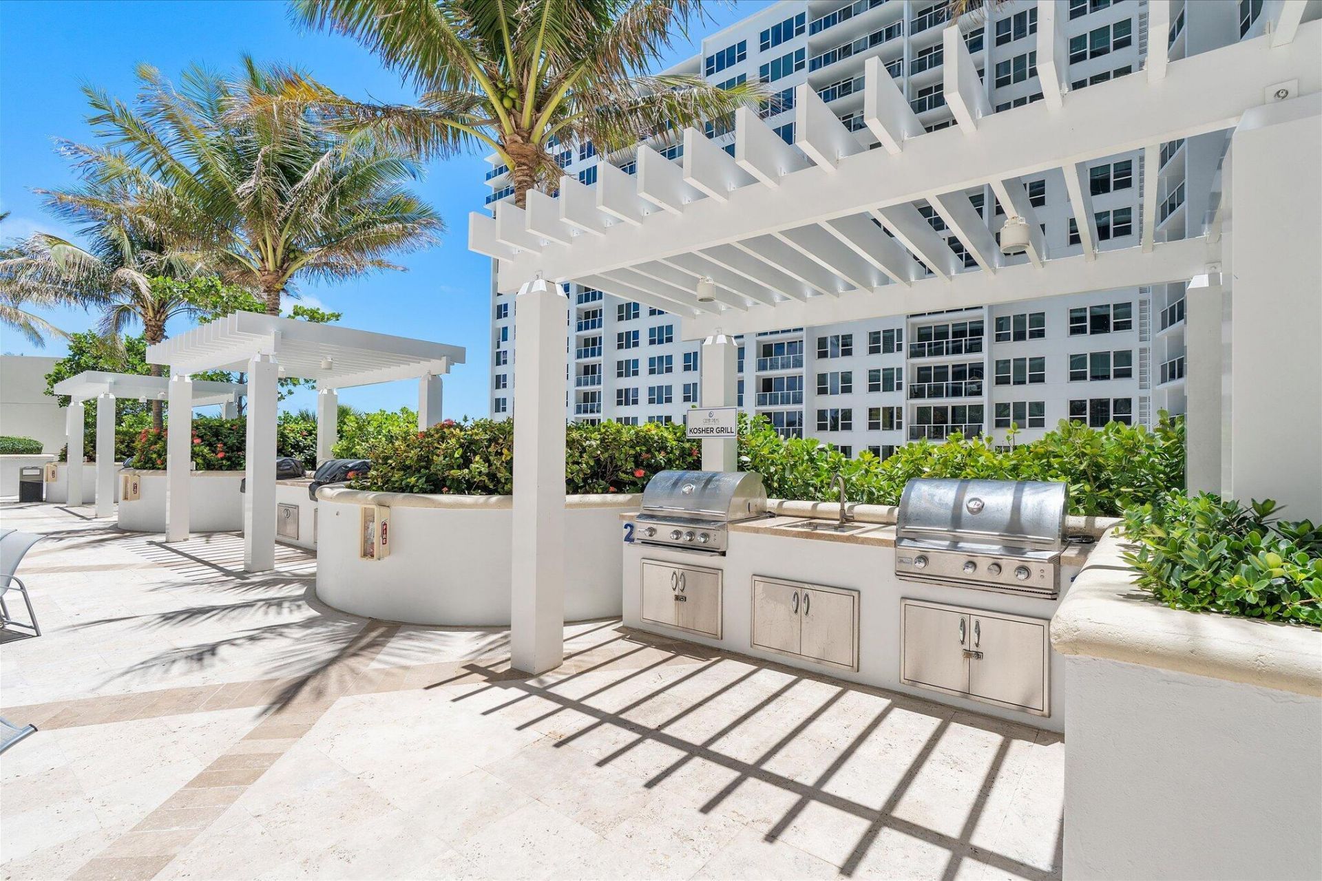 3101 S Ocean Drive, Unit 2707, Hollywood, FL 33019 Photo