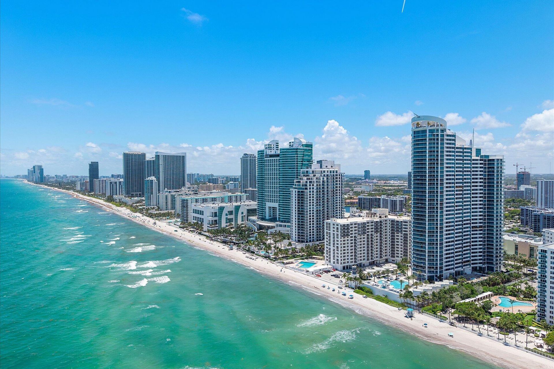3101 S Ocean Drive, Unit 2707, Hollywood, FL 33019 Photo