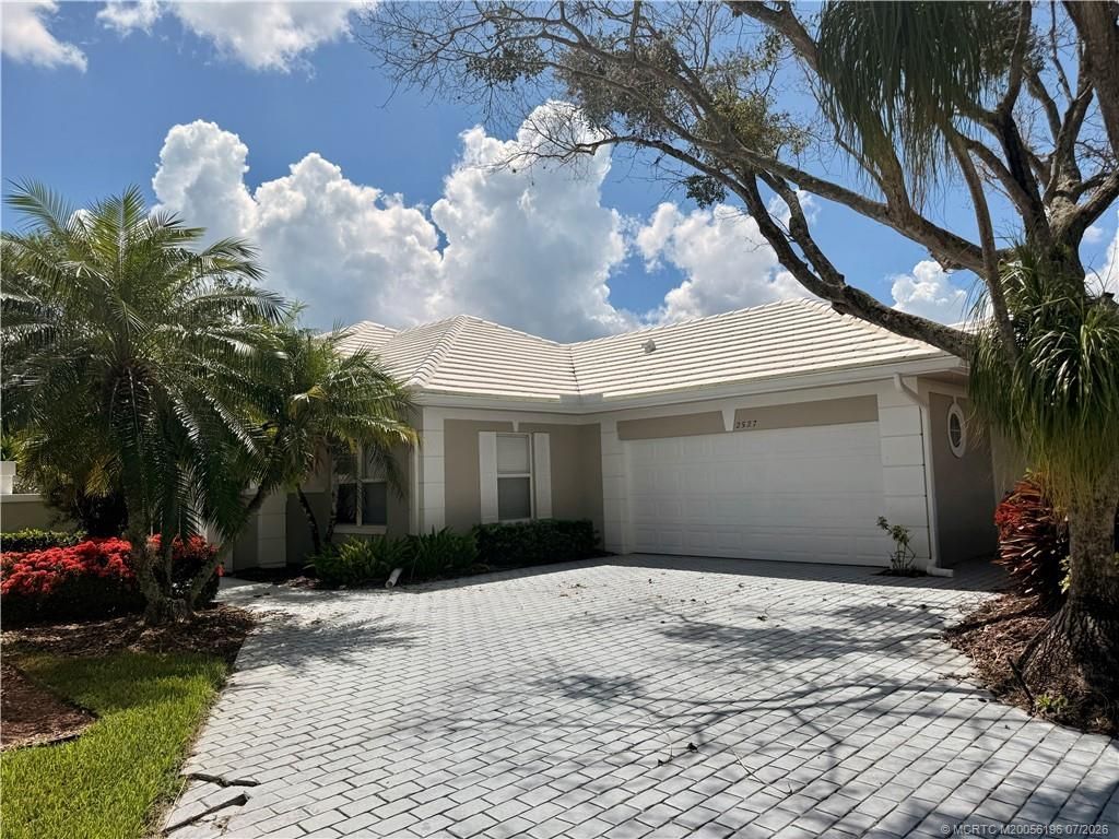 2527 SW Brookwood Lane, Palm City, FL 34990 Photo