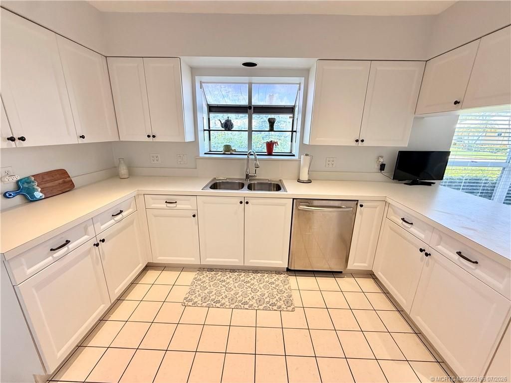 2527 SW Brookwood Lane, Palm City, FL 34990 Photo