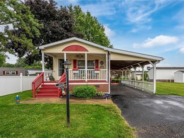 9947 Whitwick, Clarence, NY 14031