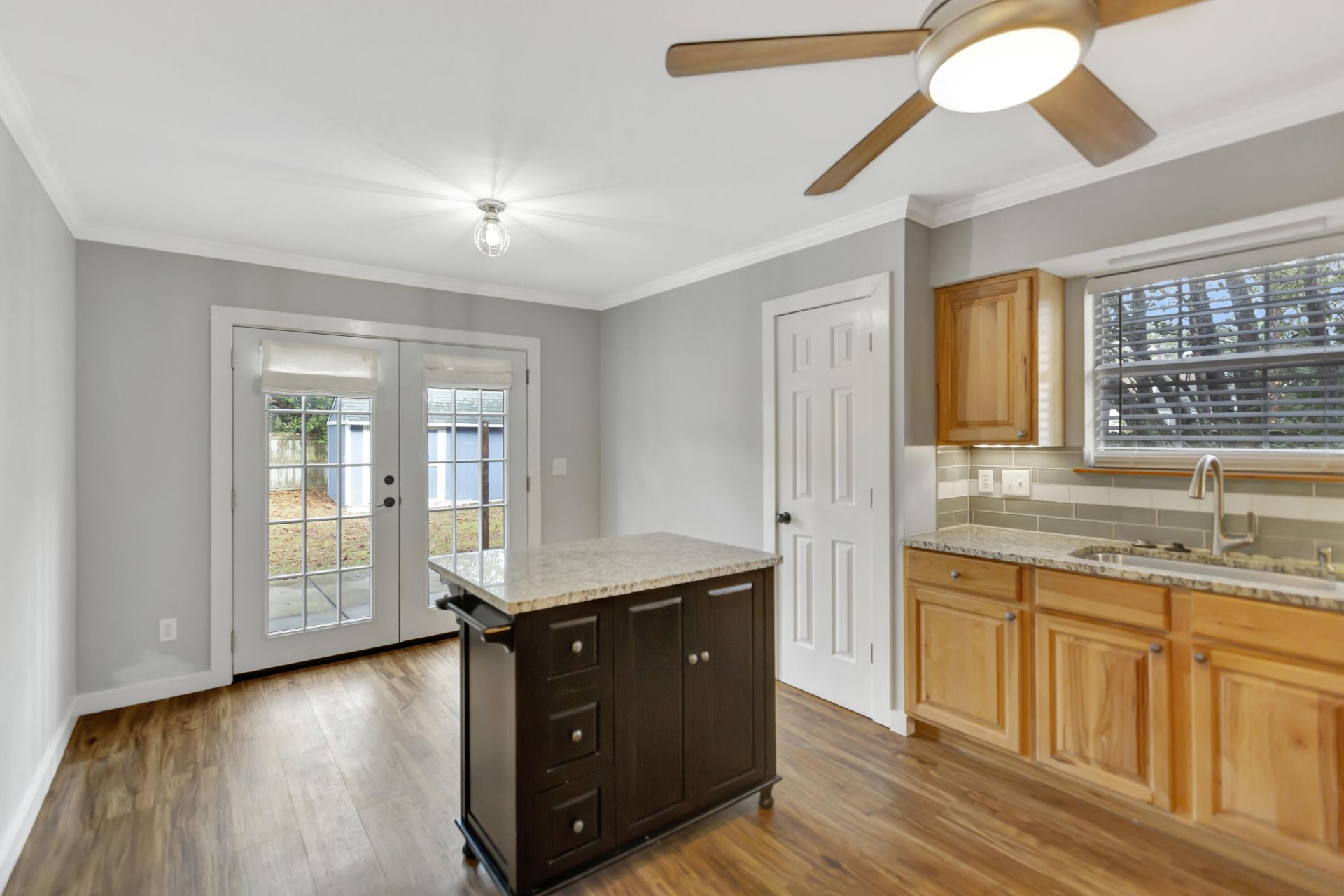 1411 Oaklanding Road Photo 11