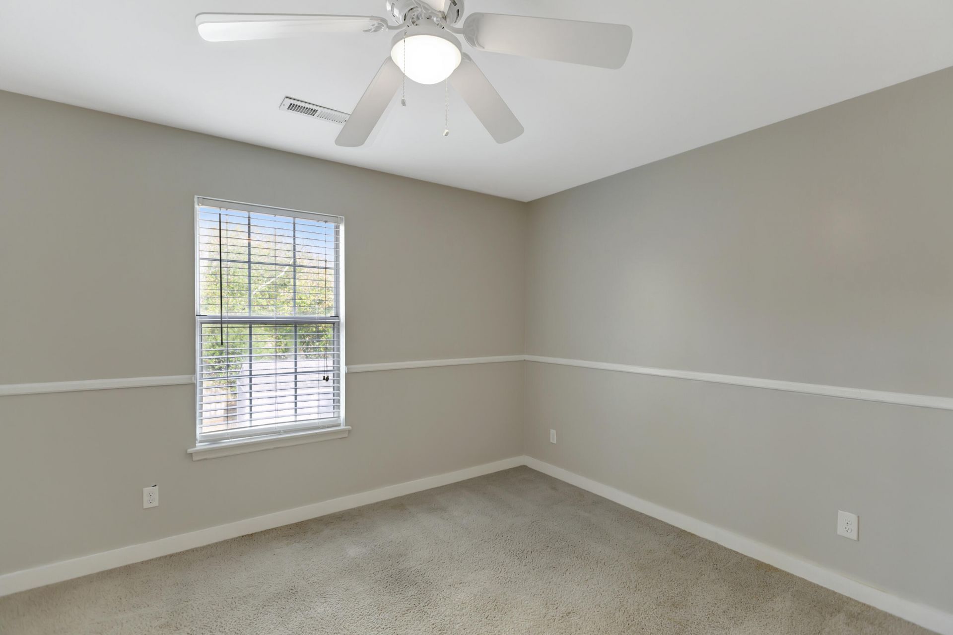 1411 Oaklanding Road Photo 19