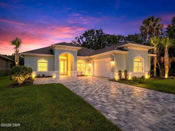 61 N Riverwalk Drive, Palm Coast, FL 32137