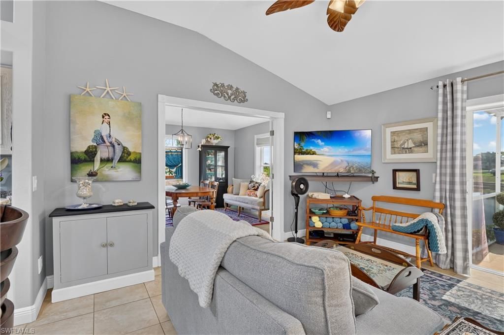 4139 NE 9th Ave , Cape Coral, FL 33909 Photo