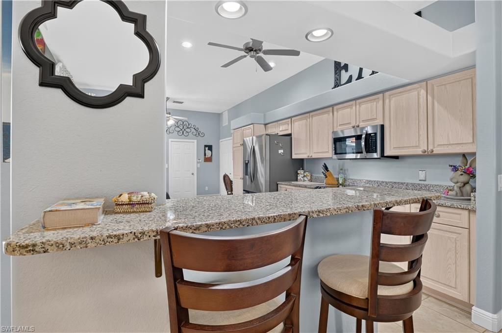 4139 NE 9th Ave , Cape Coral, FL 33909 Photo