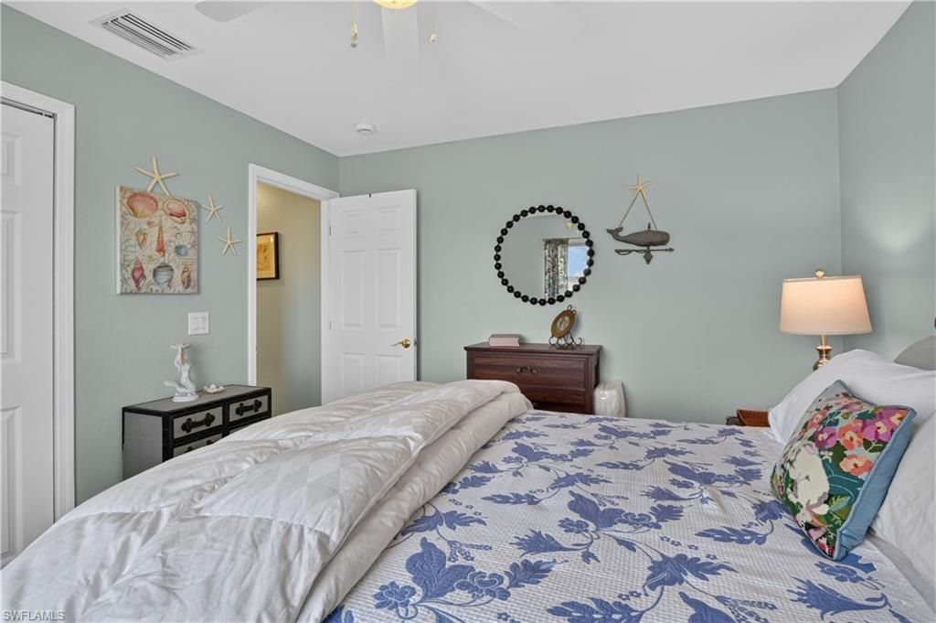 4139 NE 9th Ave , Cape Coral, FL 33909 Photo